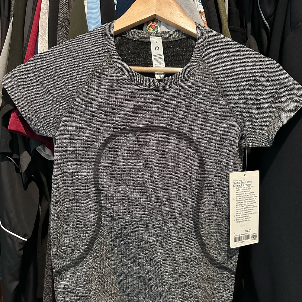 lululemon athletica Swiftly tech
